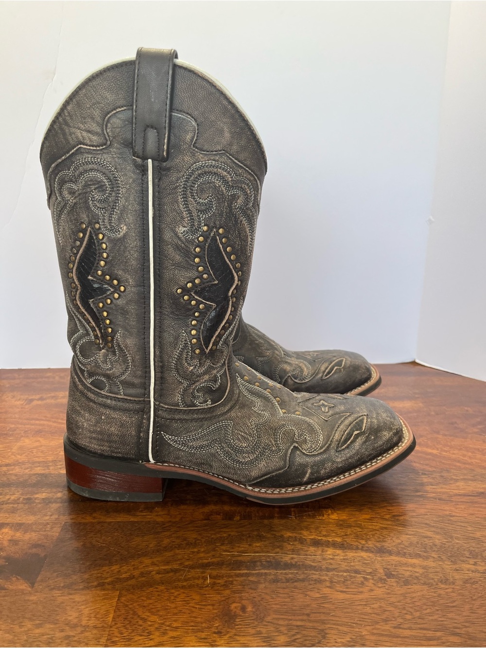 Laredo 5660 Women's Spellbound Cowboy Boots Sz 9 Black/Tan Square Toe Western